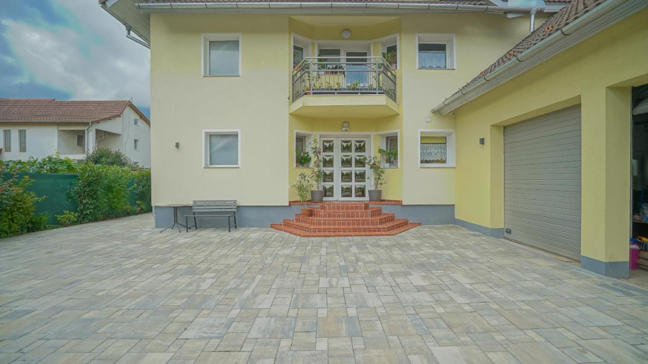 Vilux With Indoor Private Parking Διαμέρισμα Μπρασόβ Εξωτερικό φωτογραφία